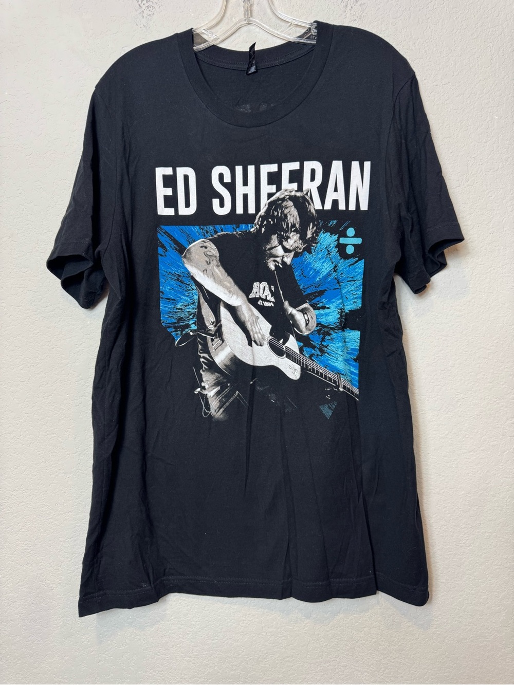 Ed Sheeran Divide World Tour Graphic Tee in Black 100% Combed Cotton size L